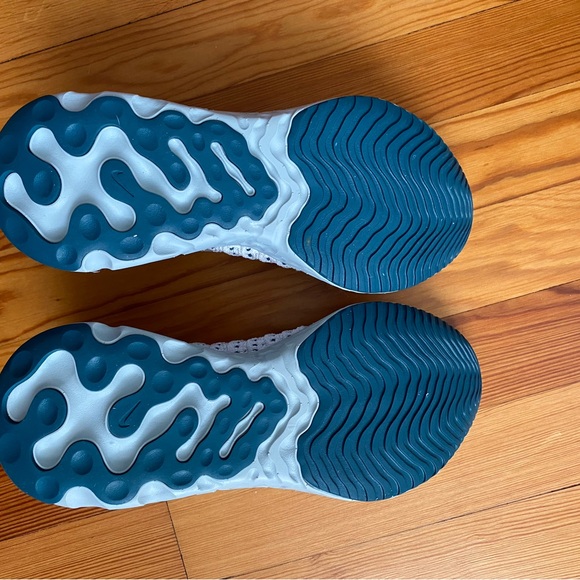 Nike React Phantom Run Fly Knit 2 - Picture 7 of 9
